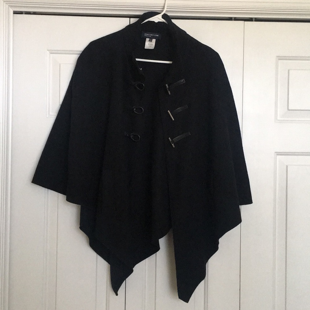 Excellent condition wool Shaw